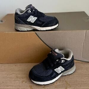 New Balance 990 Navy/White Toddler Sneakers- SZ 4 C
